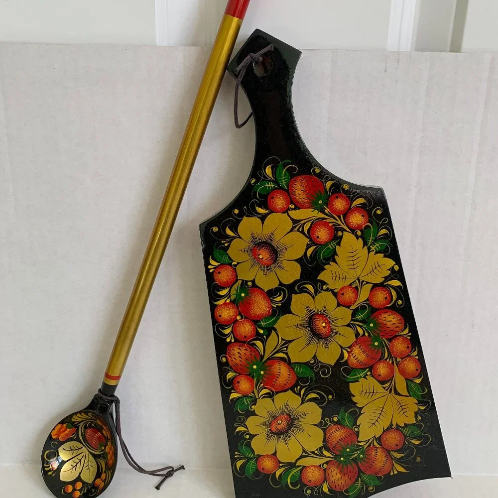 Wooden cutting board Russian long-handled spoon folk style painting Khokhloma